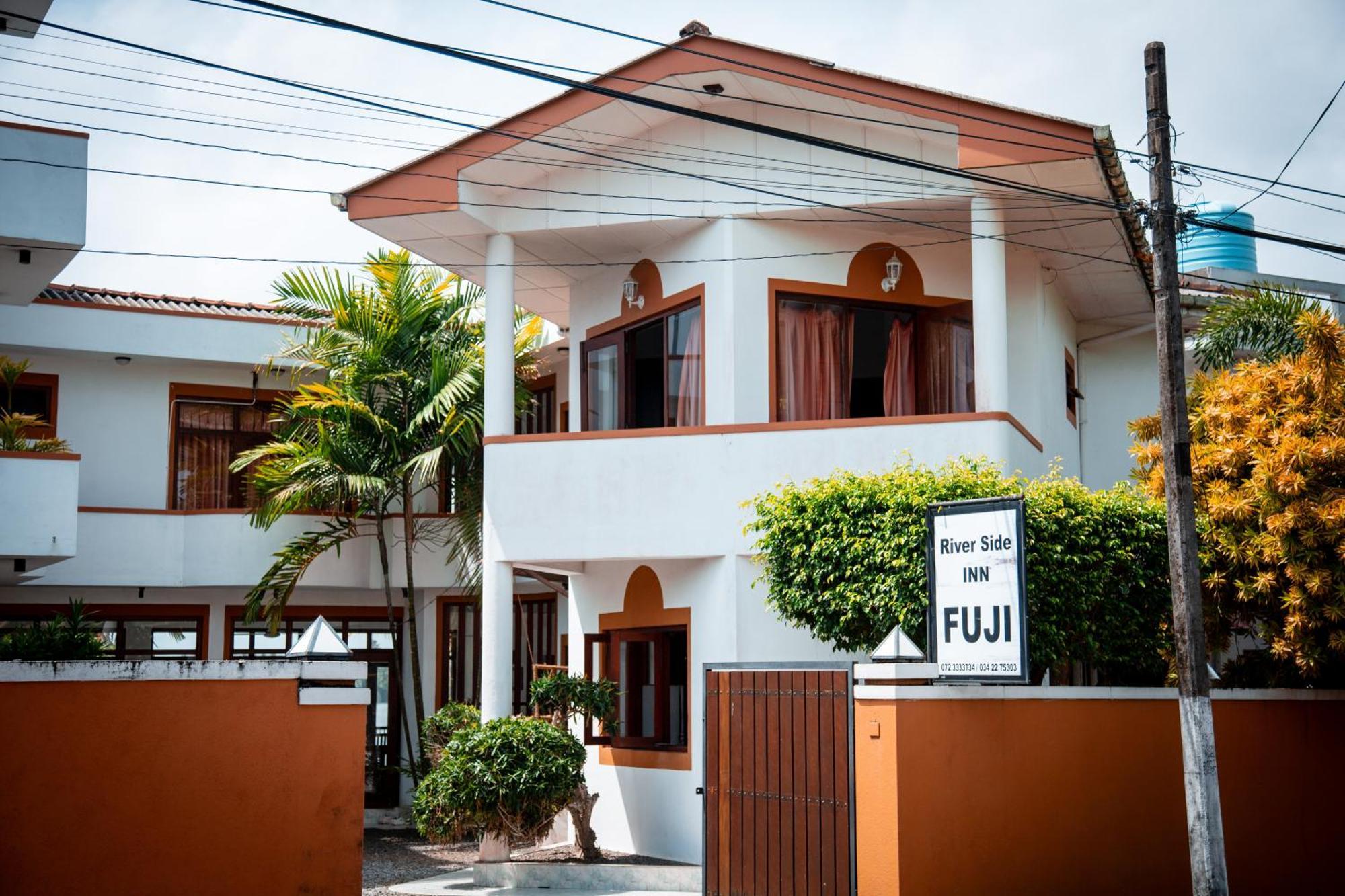 Riverside Inn Fuji Bentota Esterno foto