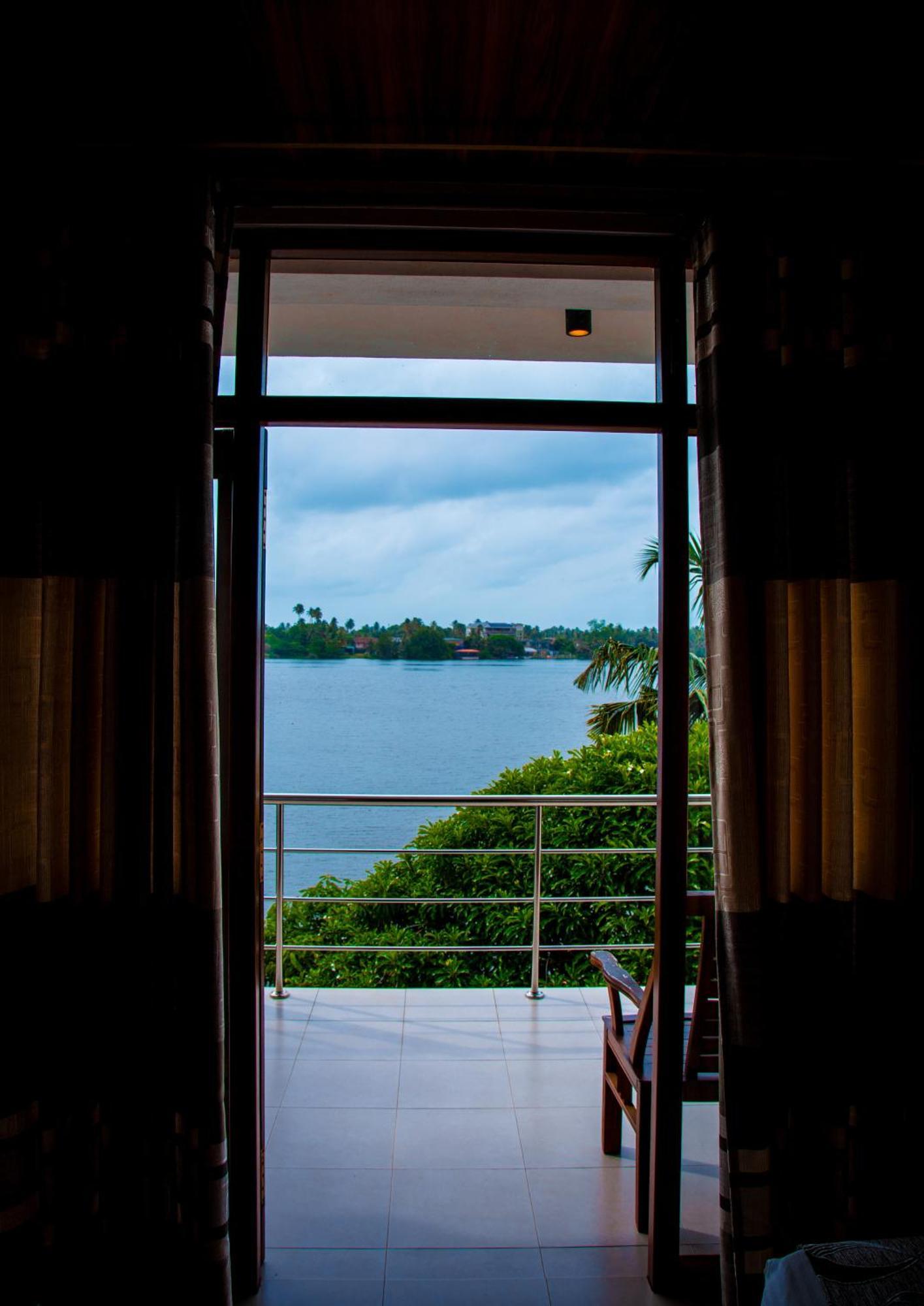 Riverside Inn Fuji Bentota Esterno foto